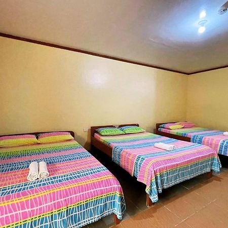 White Beach Hotel Puerto Galera Powered By Cocotel מראה חיצוני תמונה