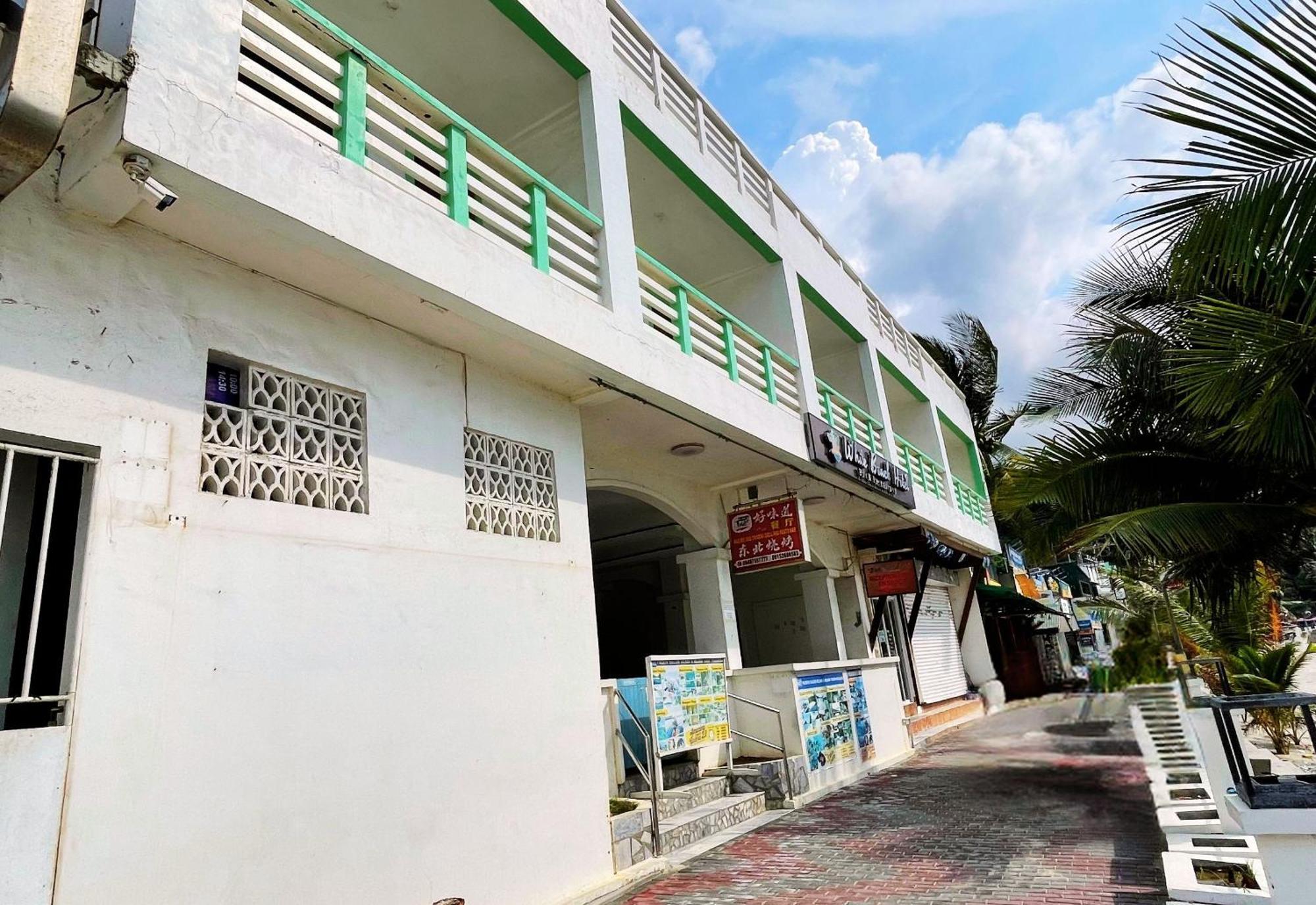 White Beach Hotel Puerto Galera Powered By Cocotel מראה חיצוני תמונה